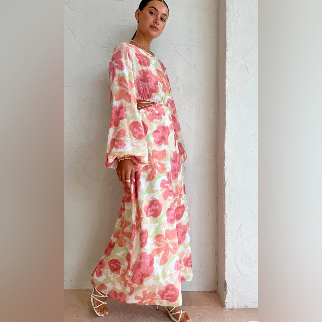 Significant Other Naomi Cut Out Maxi Dress